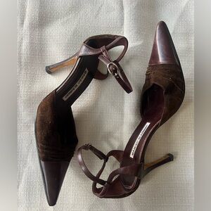 Manolo Blahnik Dark Brown Suede & Maroon leather  Heels 36